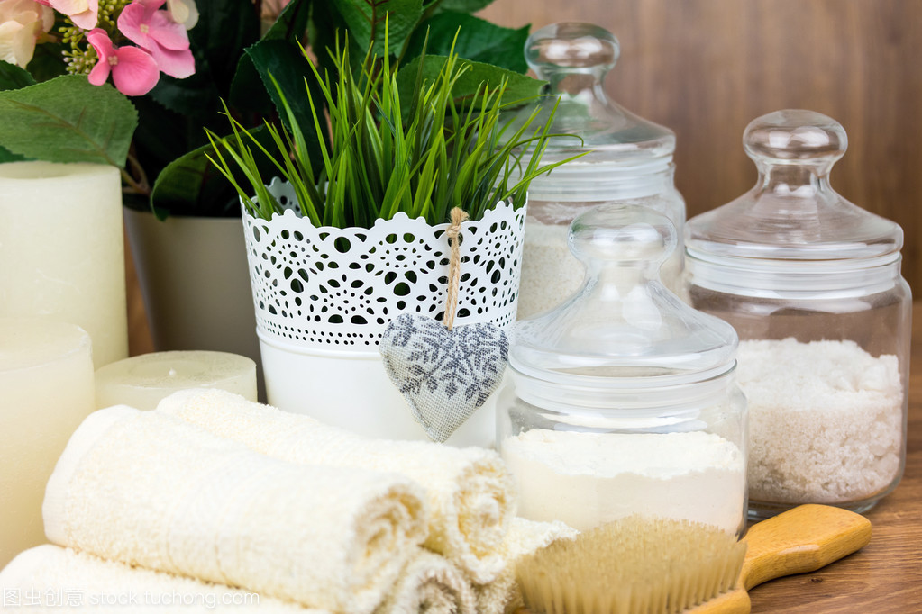 沭浴配件與個(gè)人衛(wèi)生用品零售 日常生活的精致呵護(hù)